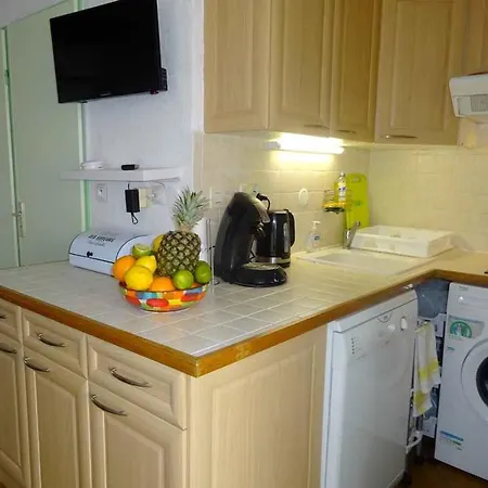 T2 Climatise Avec Parking, A 1km De La Plage, Pres Du Parc Des Dosses - Fr-1-782-37 Apartment